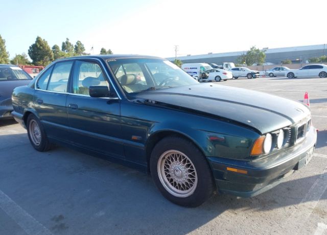 BMW 525i