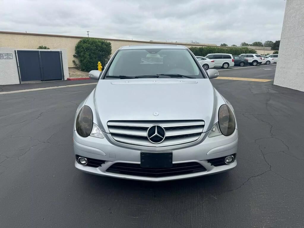 Mercedes-Benz R-Class