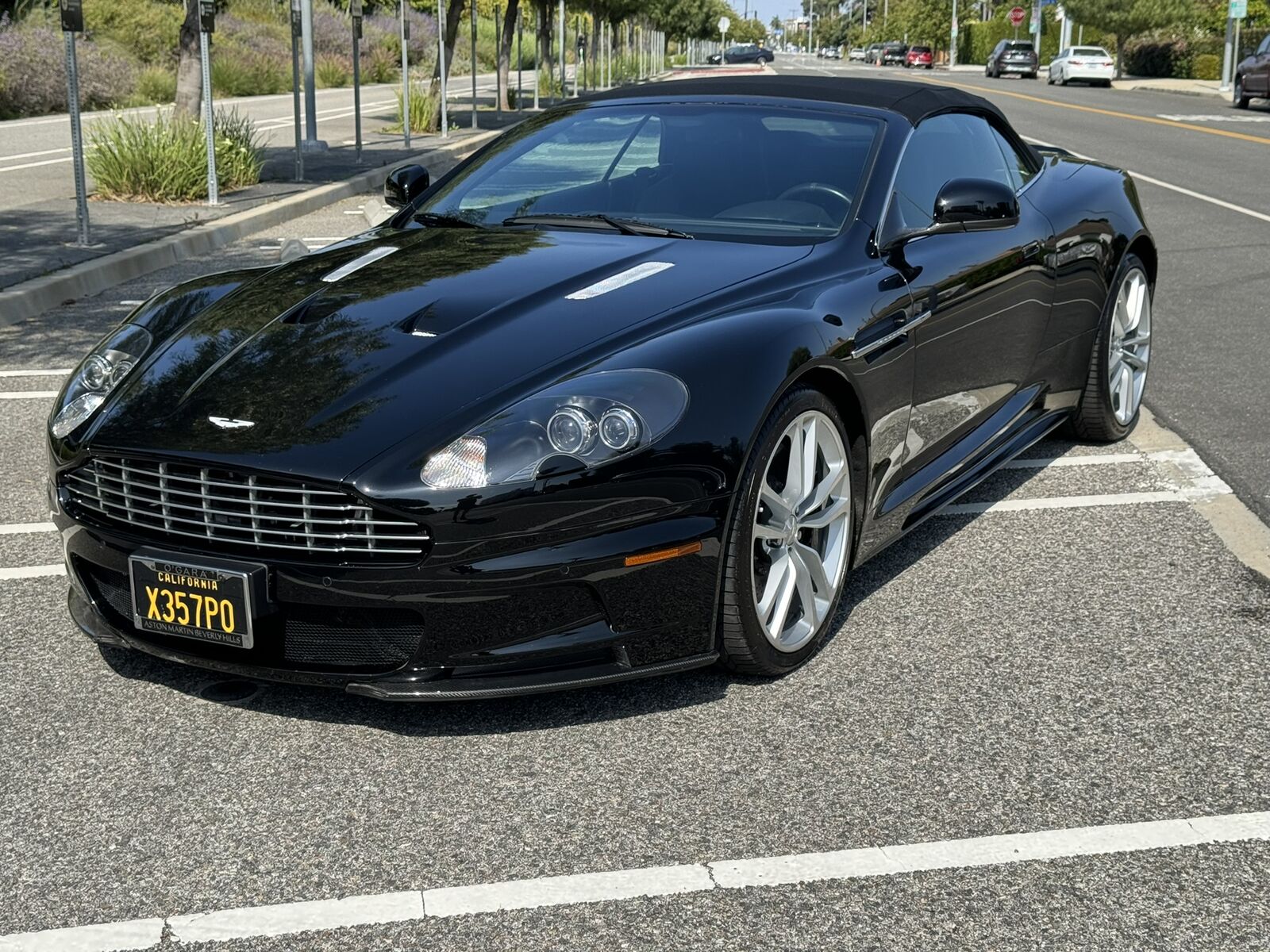 Aston Martin DBS