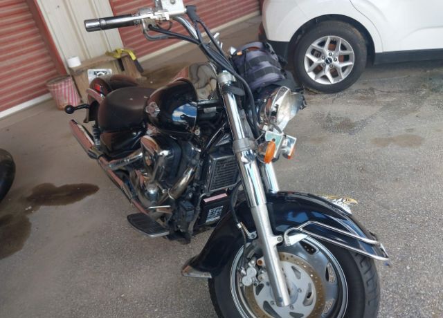 Suzuki VL1500K