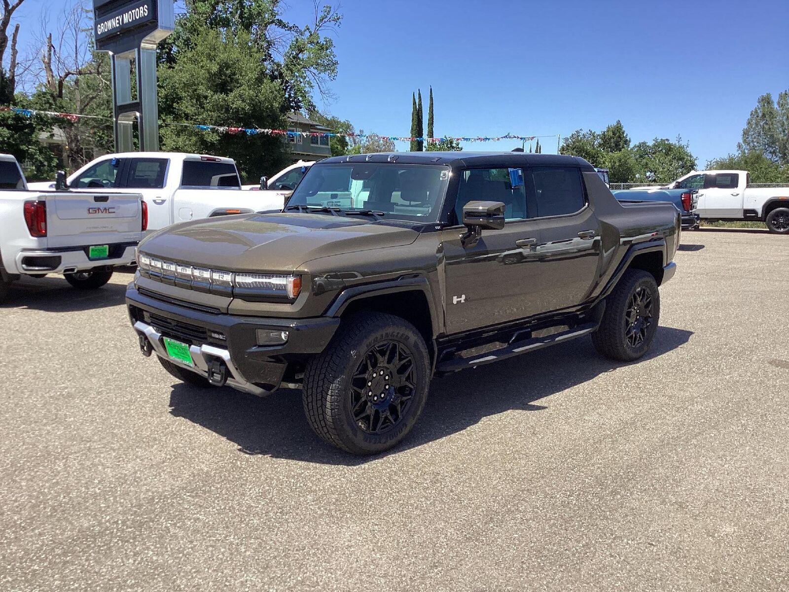 2024 GMC Hummer EV Pickup