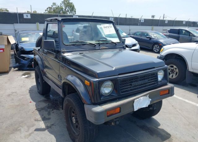Suzuki Samurai