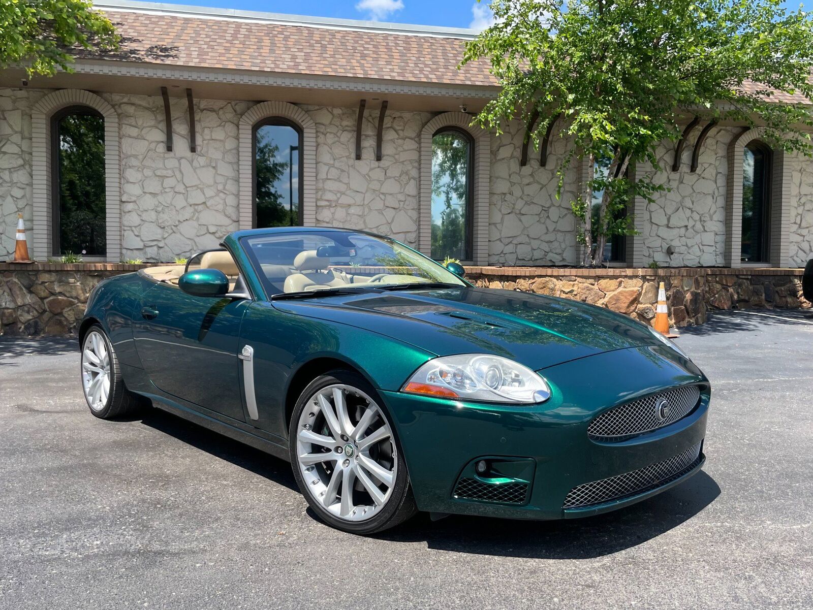 Jaguar XK