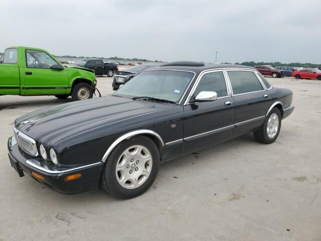 Jaguar Vanden Plas