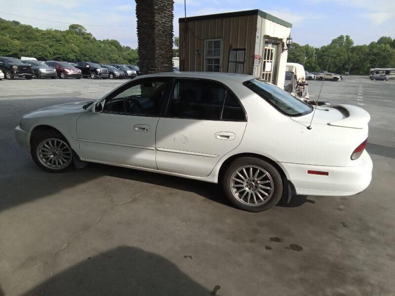 Mitsubishi Galant