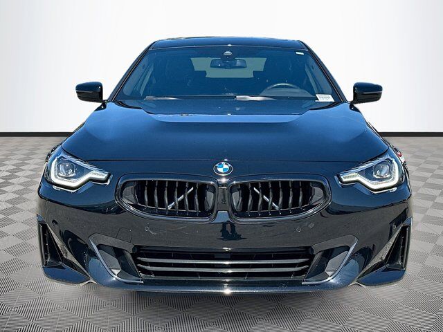 2022 BMW 230i