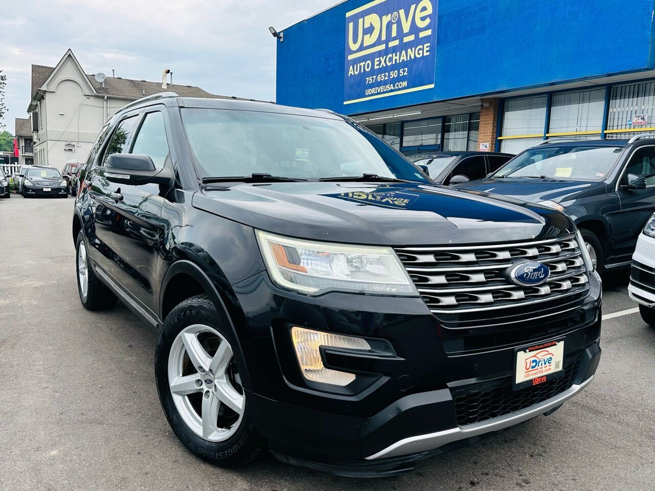 2016 FORD Explorer