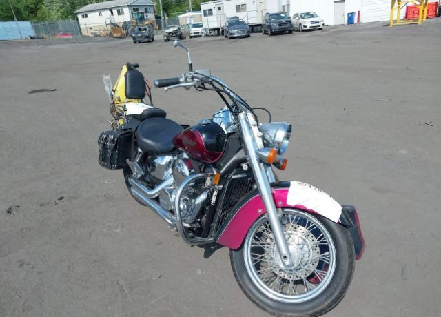Honda VT750 (Shadow Aero)