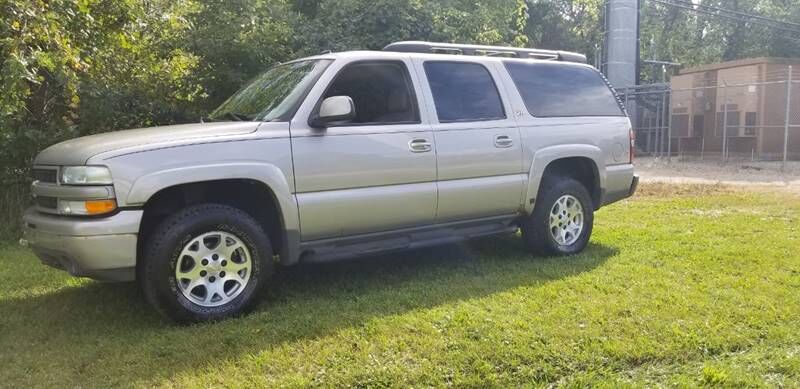 2004 CHEVROLET Suburban