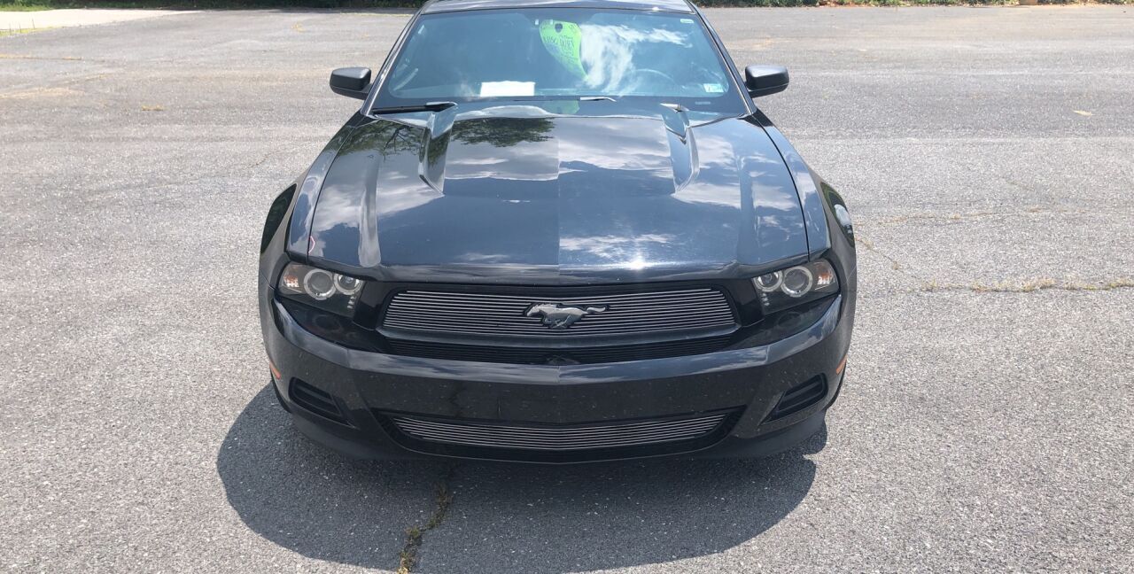 2011 FORD Mustang