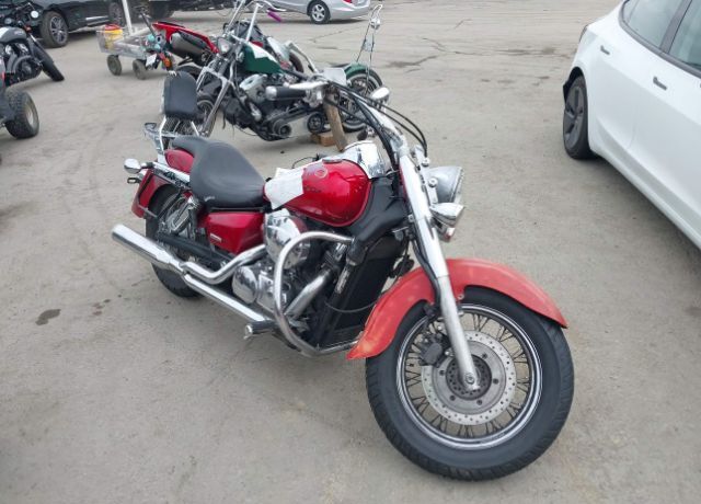 Honda VT750 (Shadow Aero)