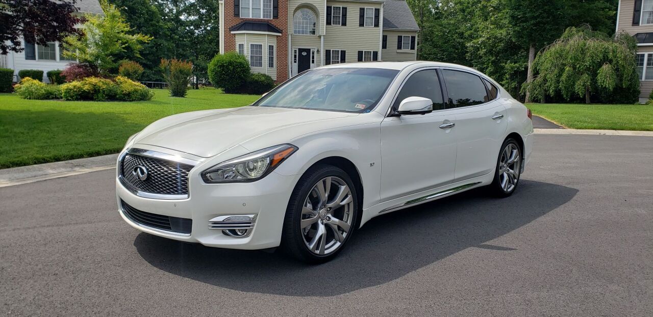 2016 INFINITI Q70L