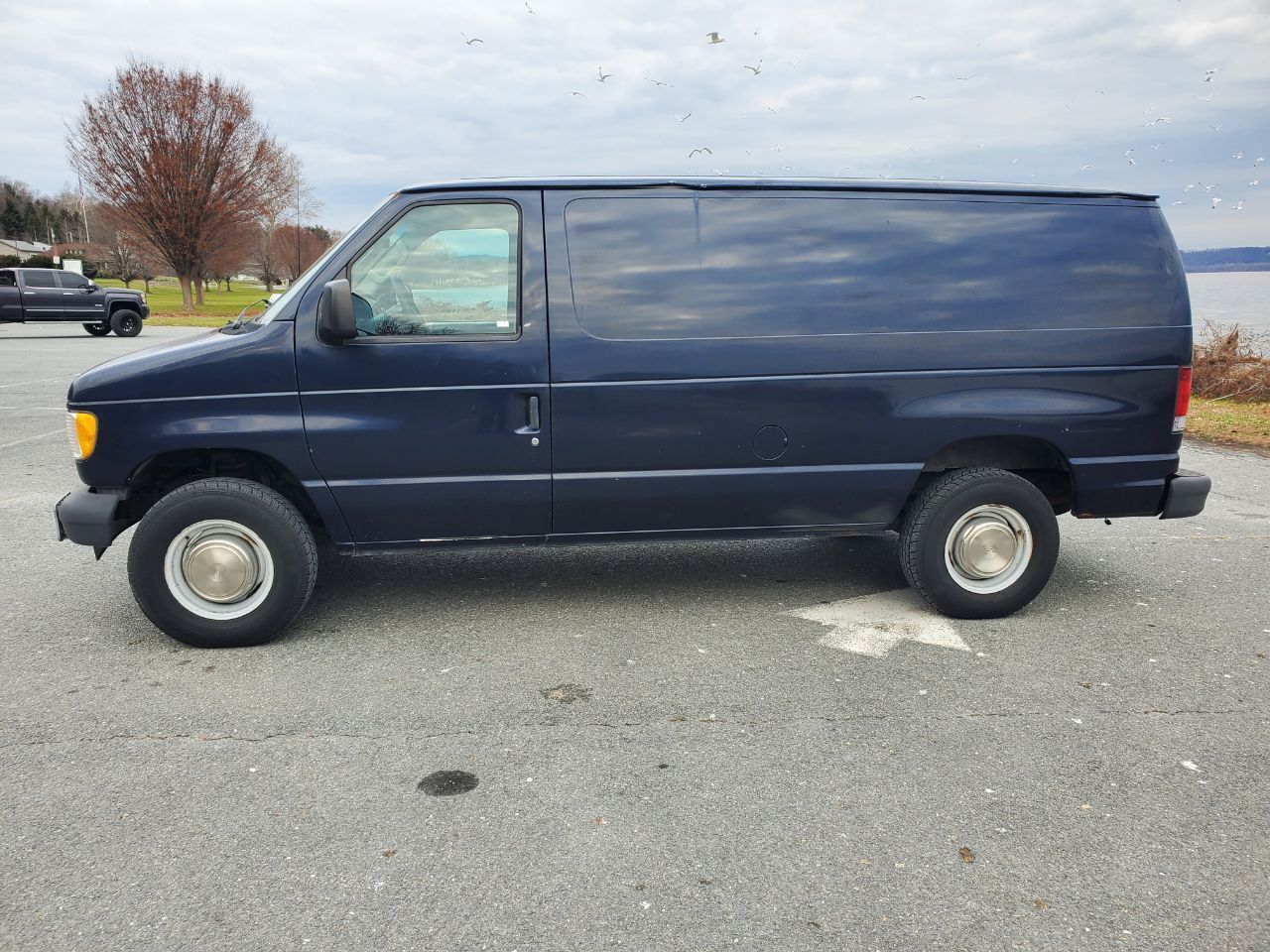 2003 FORD E-250