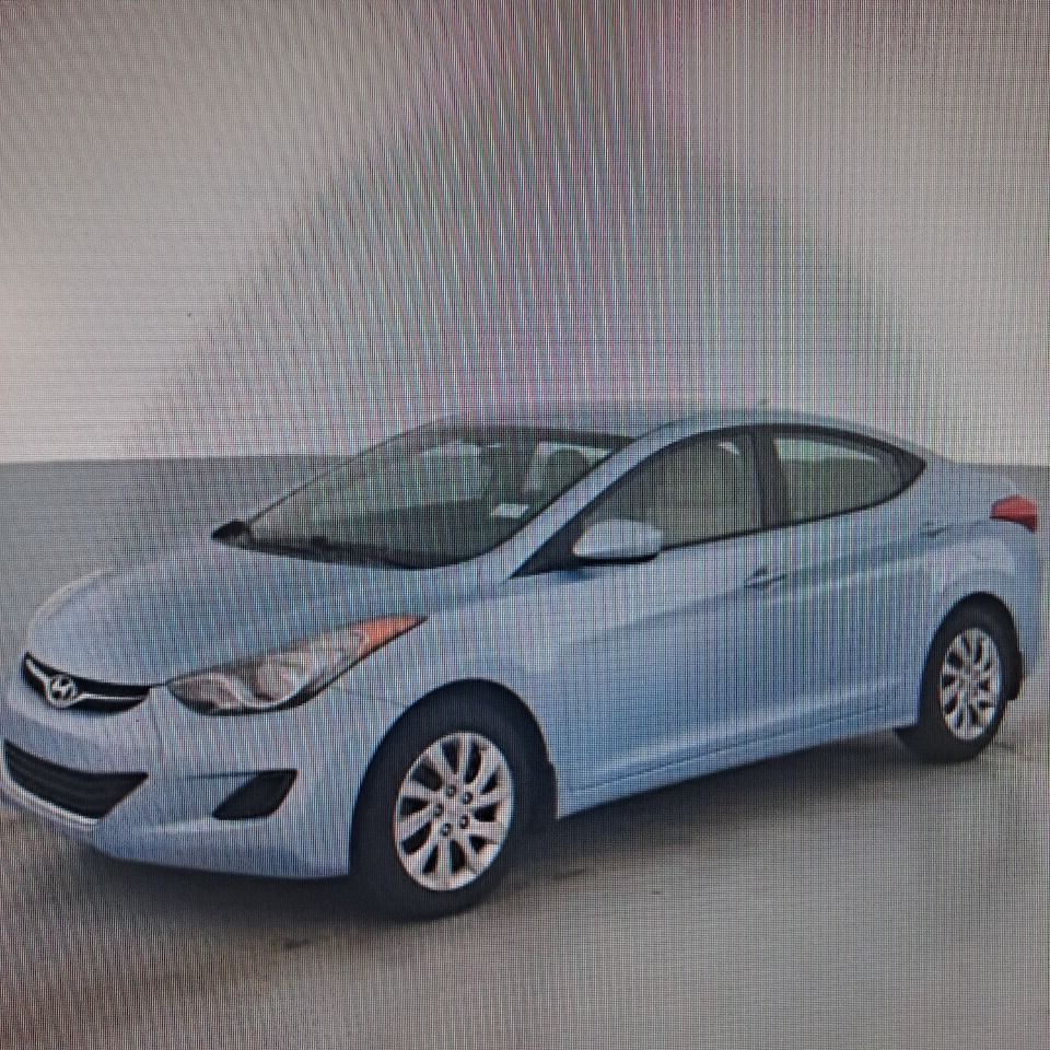 2012 HYUNDAI Elantra