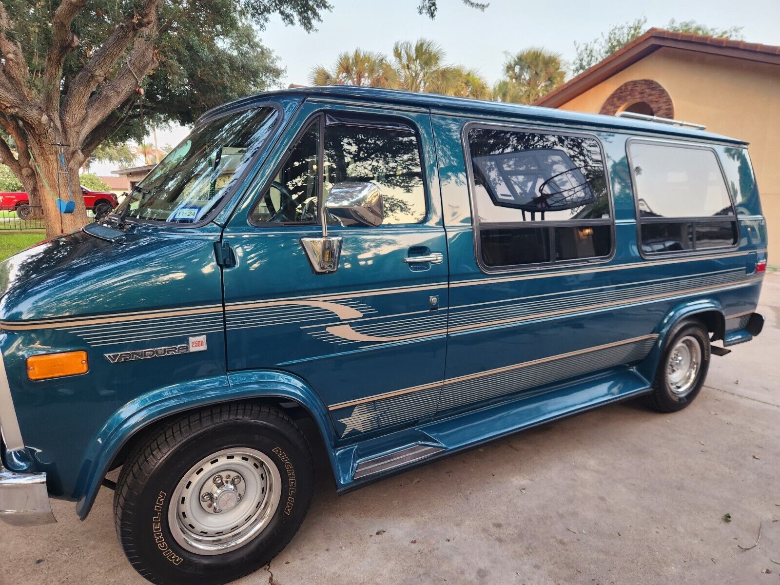 GMC Rally