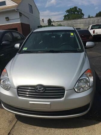 2010 HYUNDAI Accent