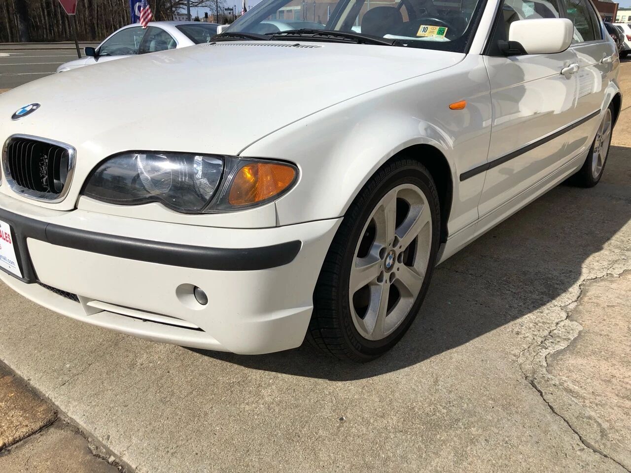 BMW 330i