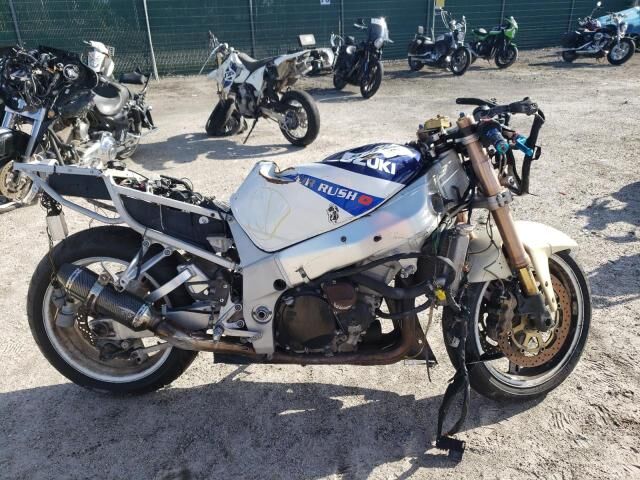 Suzuki GSX-R750K