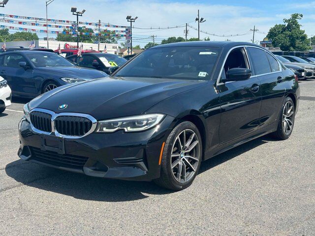 2021 BMW 330i