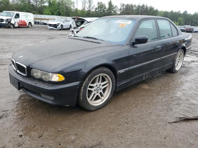 BMW 740i