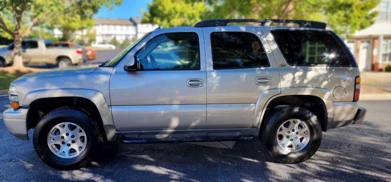 2004 CHEVROLET Tahoe