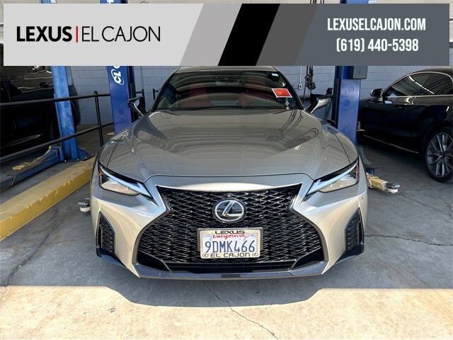 2023 Lexus IS