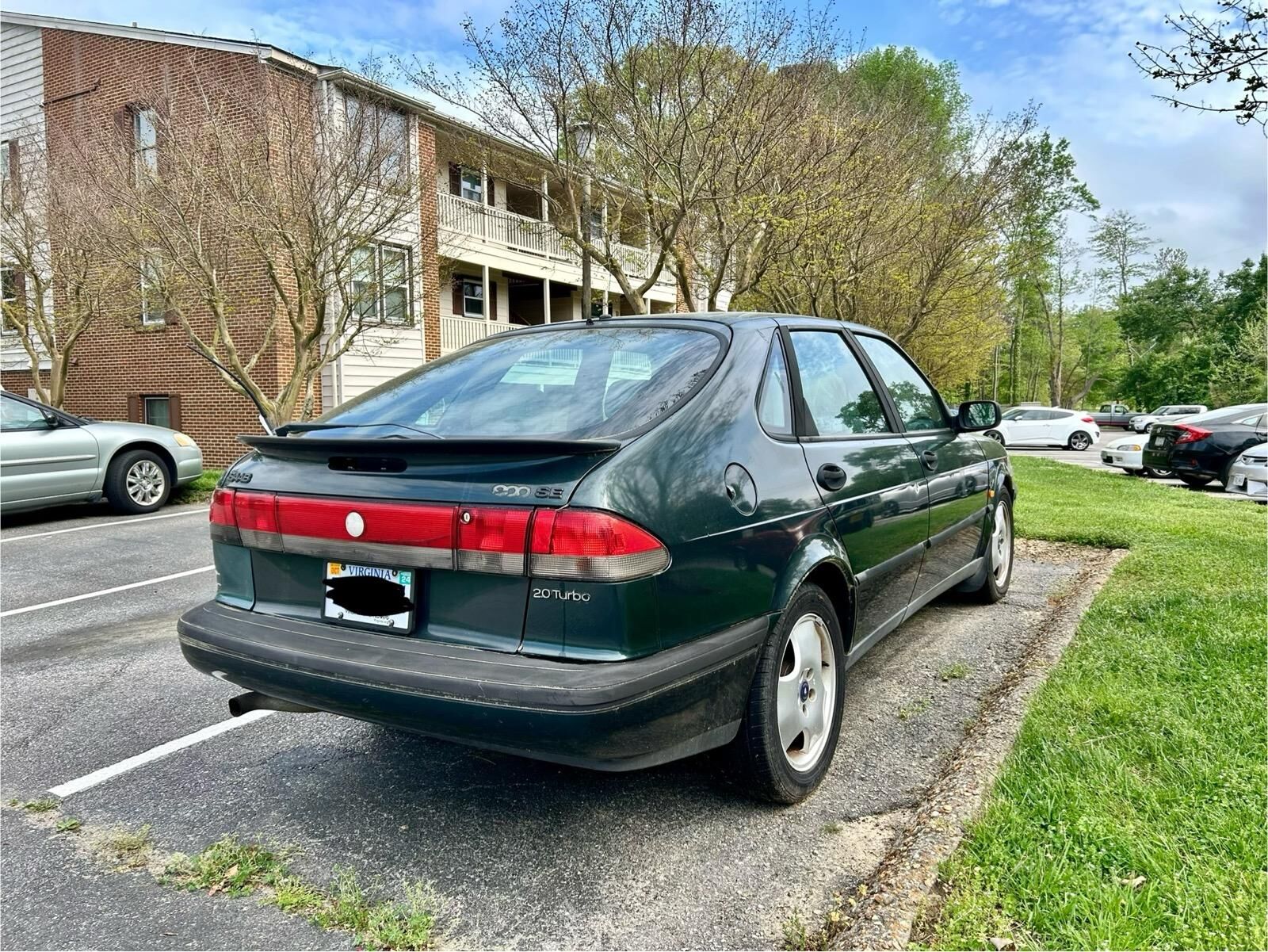 Saab 900