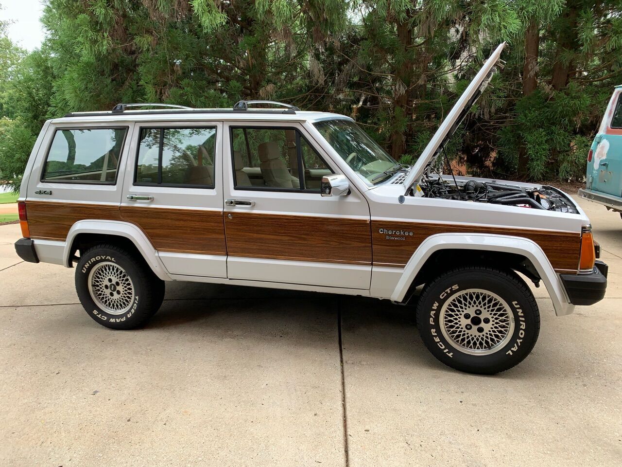 1992 JEEP Cherokee