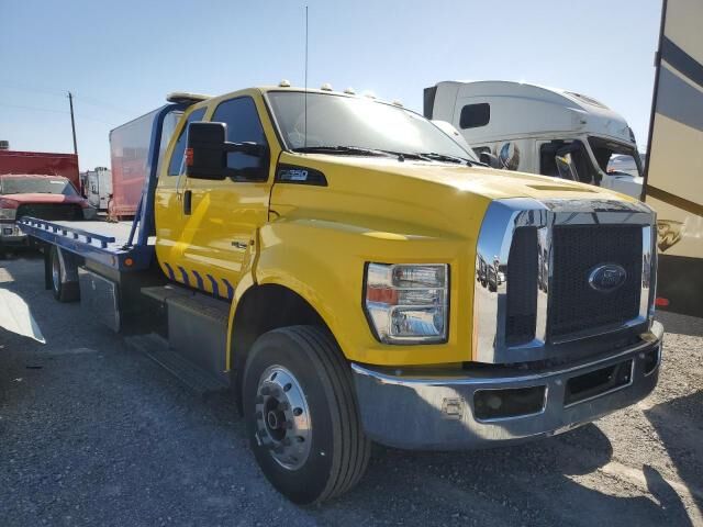 Ford F-650