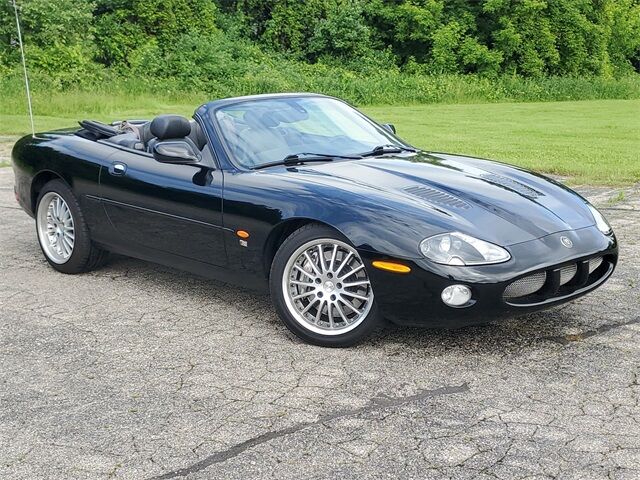 Jaguar XKR