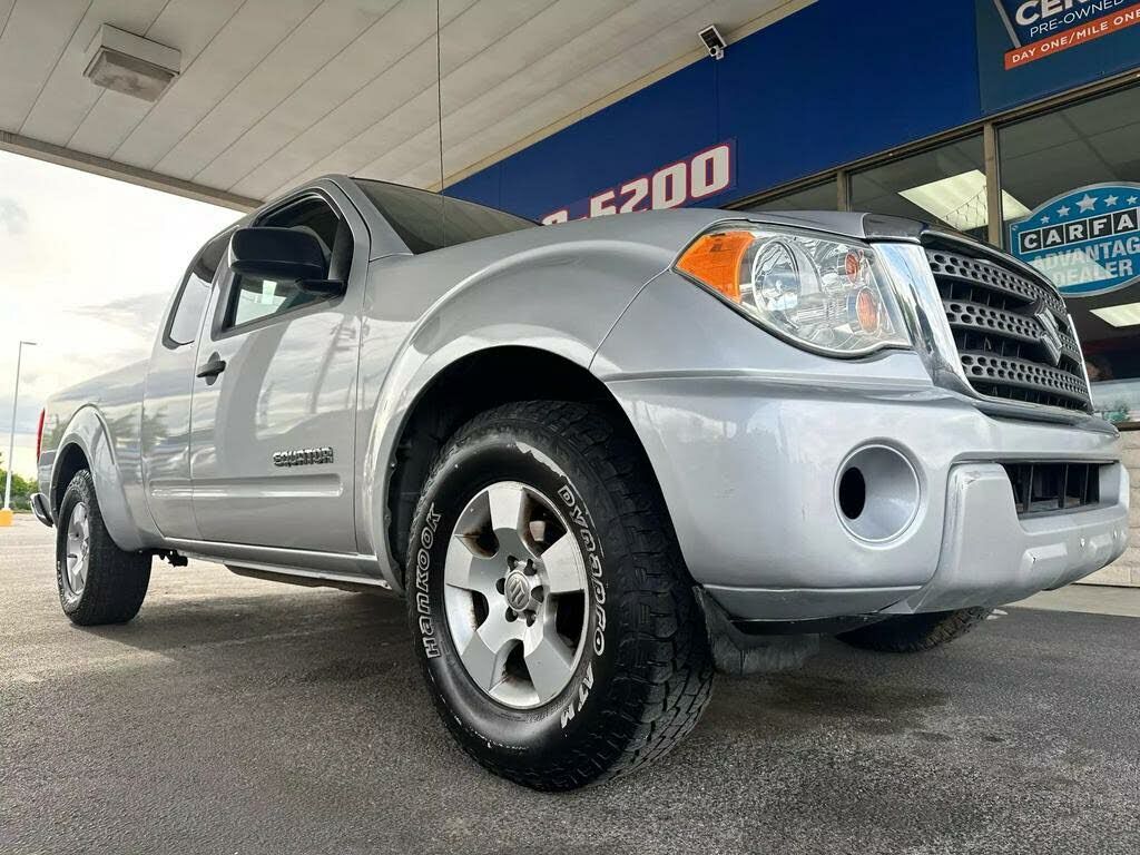 Suzuki Equator