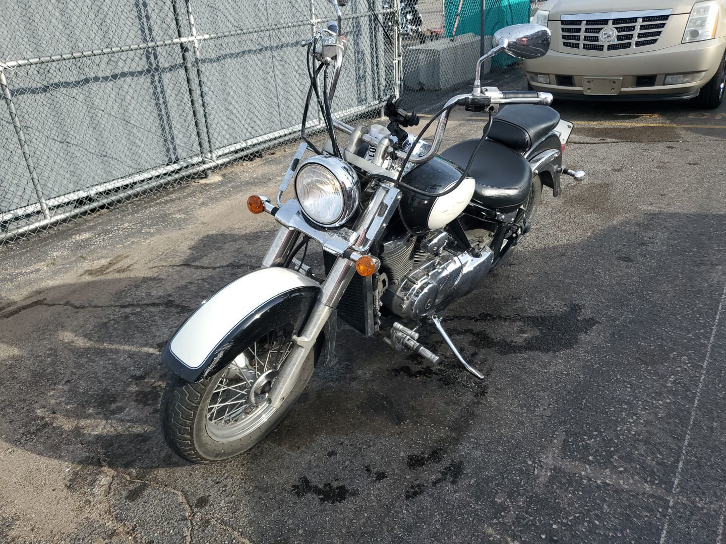 Suzuki VL800