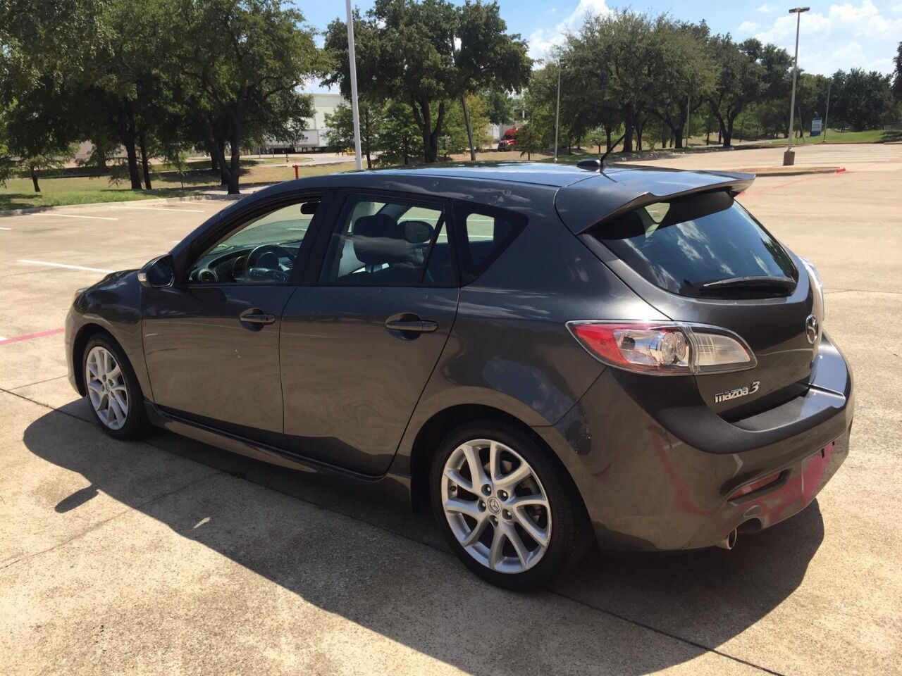 2012 MAZDA Mazda3