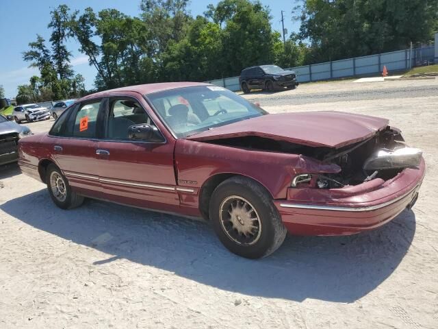 Ford Crown Victoria