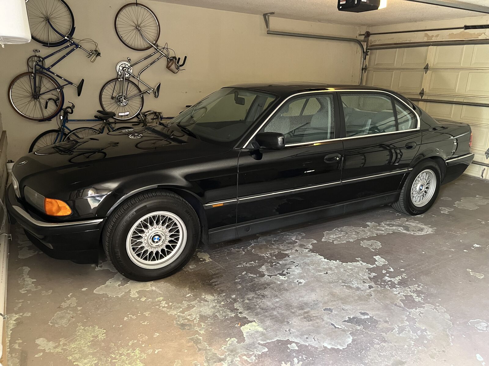 BMW 740iL
