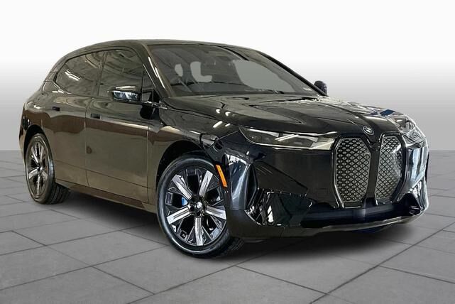 2025 BMW iX