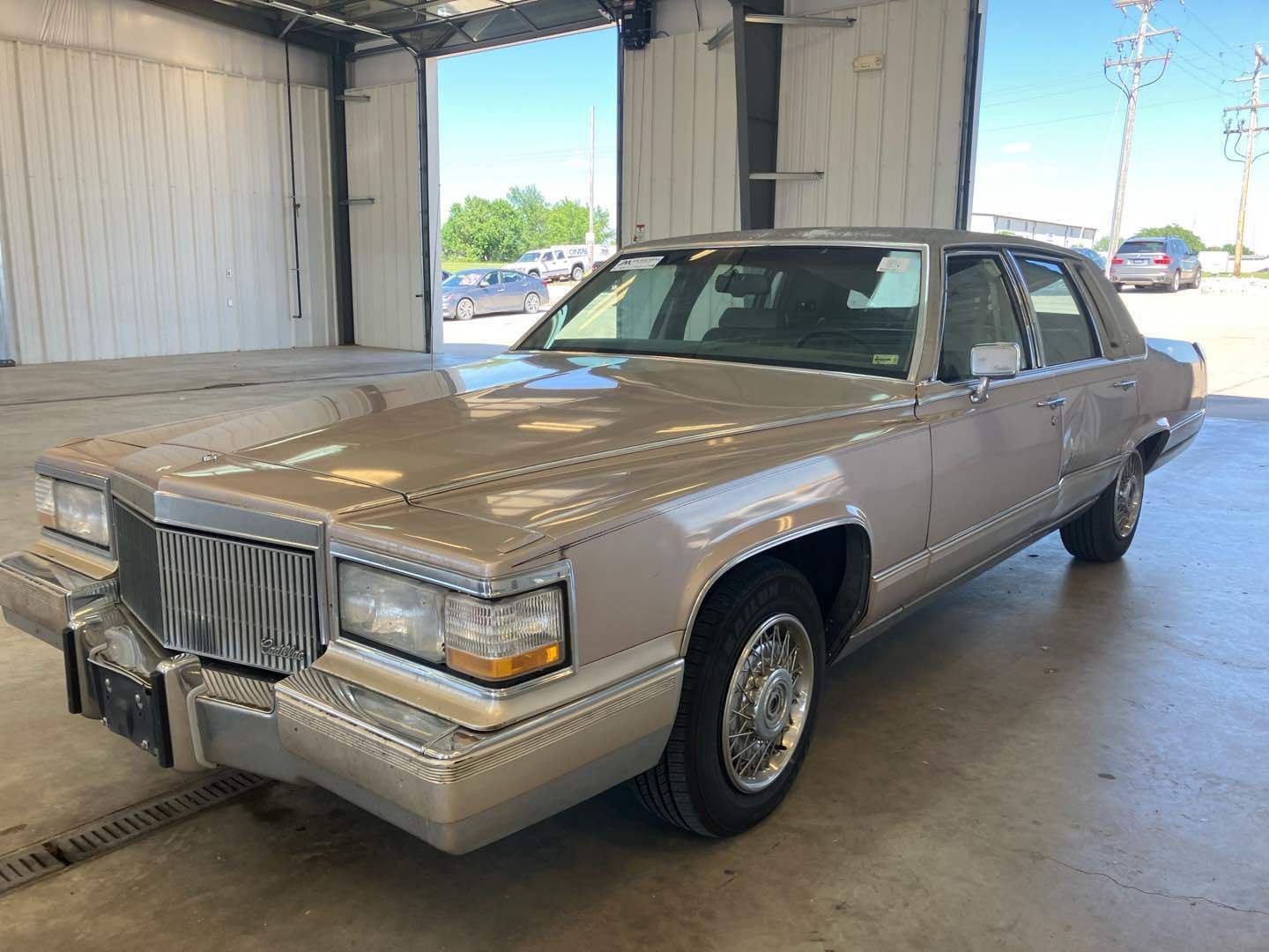 Cadillac Brougham