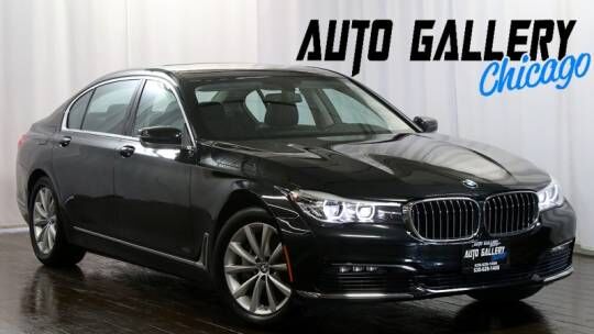 BMW 740i