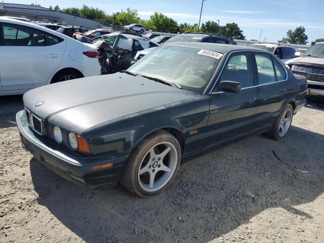 BMW 530i