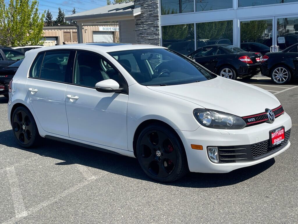 2011 VOLKSWAGEN GTI