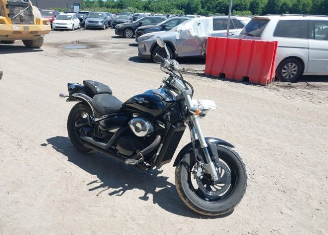 Suzuki VZ800