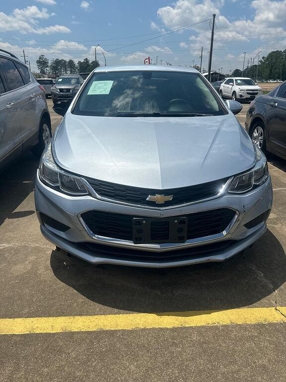 2017 CHEVROLET Cruze