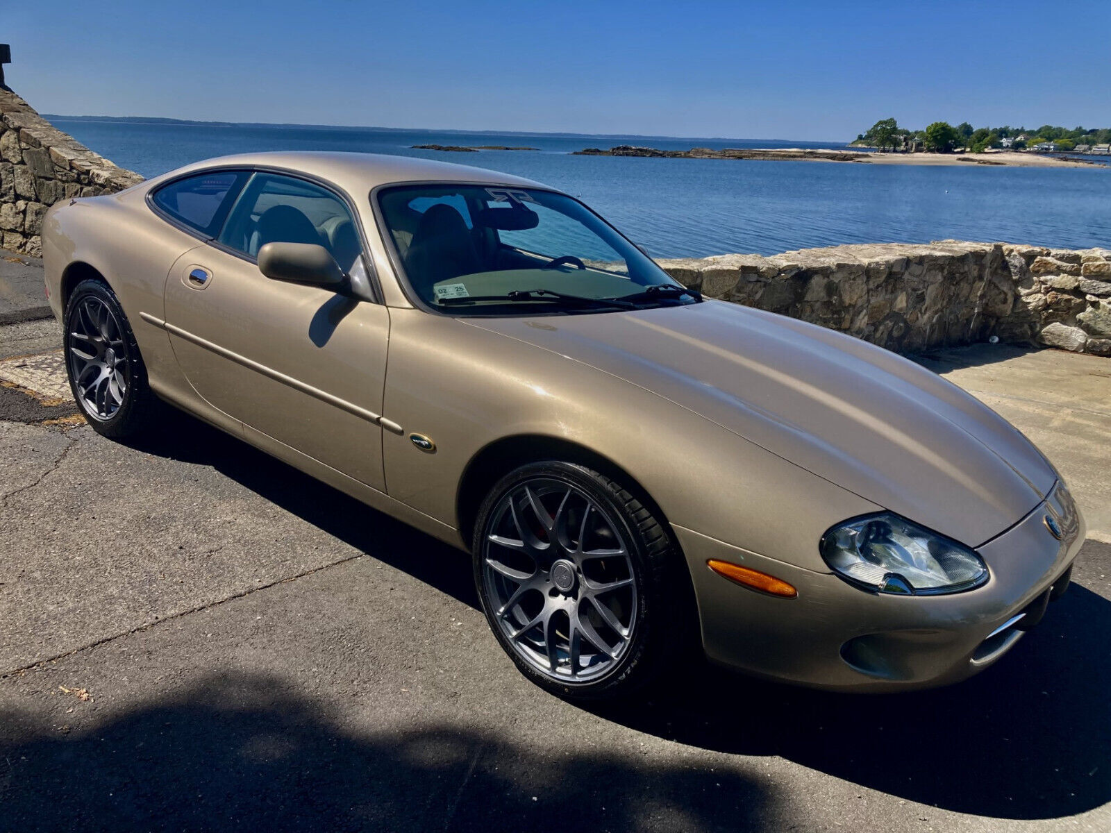 Jaguar XK8