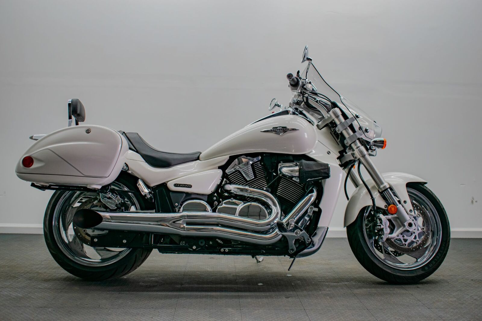 Suzuki VZR1800