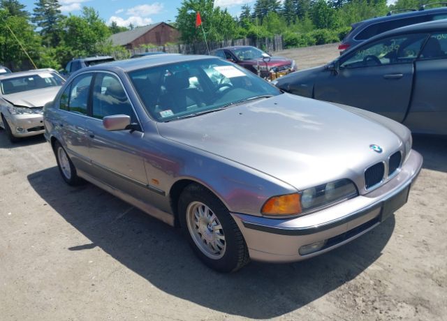 BMW 528i