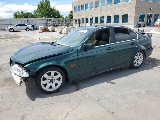 BMW 328i