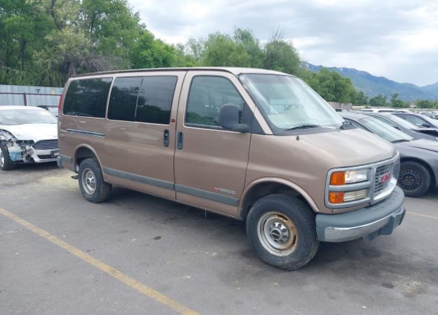 GMC Savana