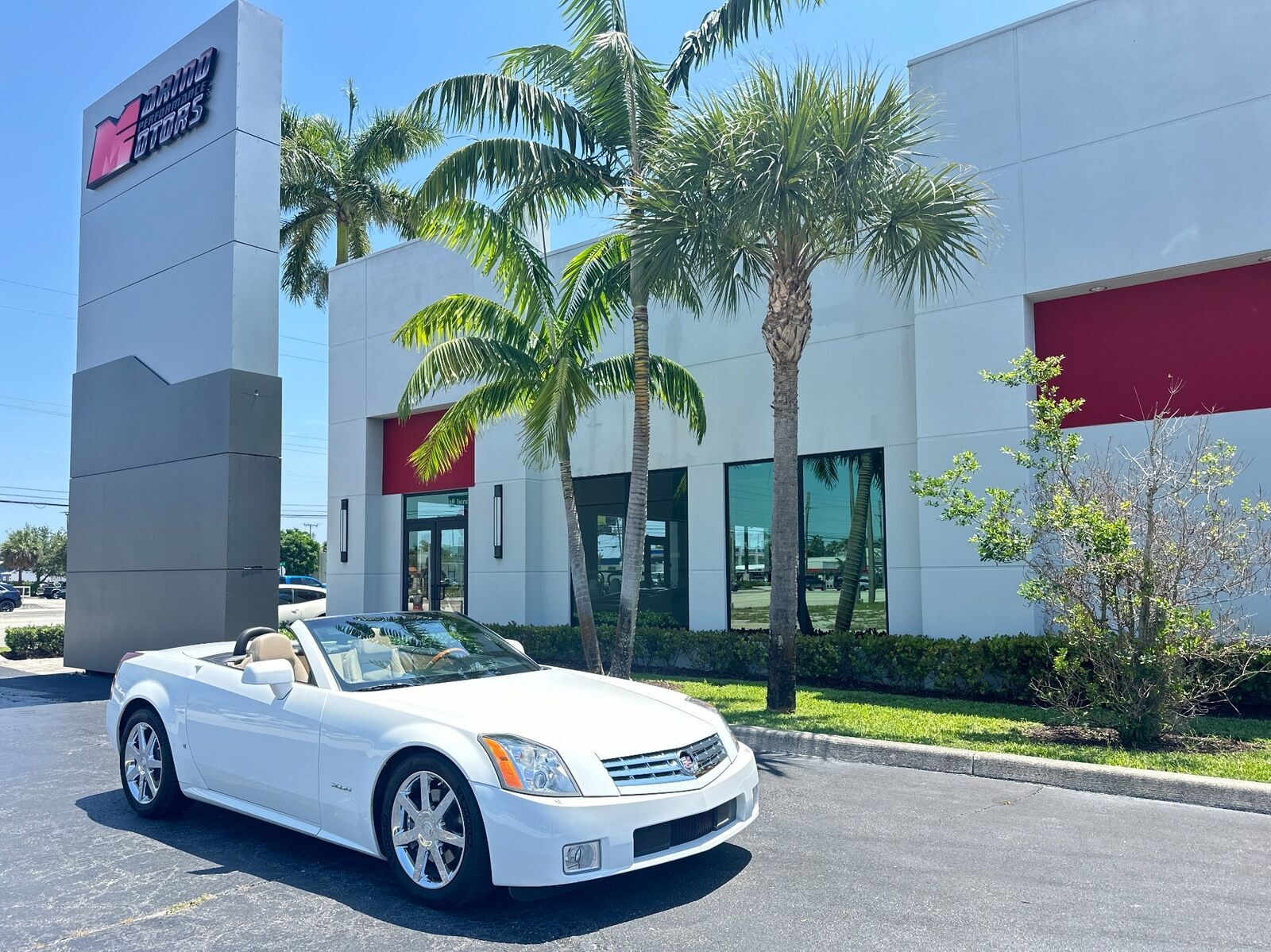 Cadillac XLR
