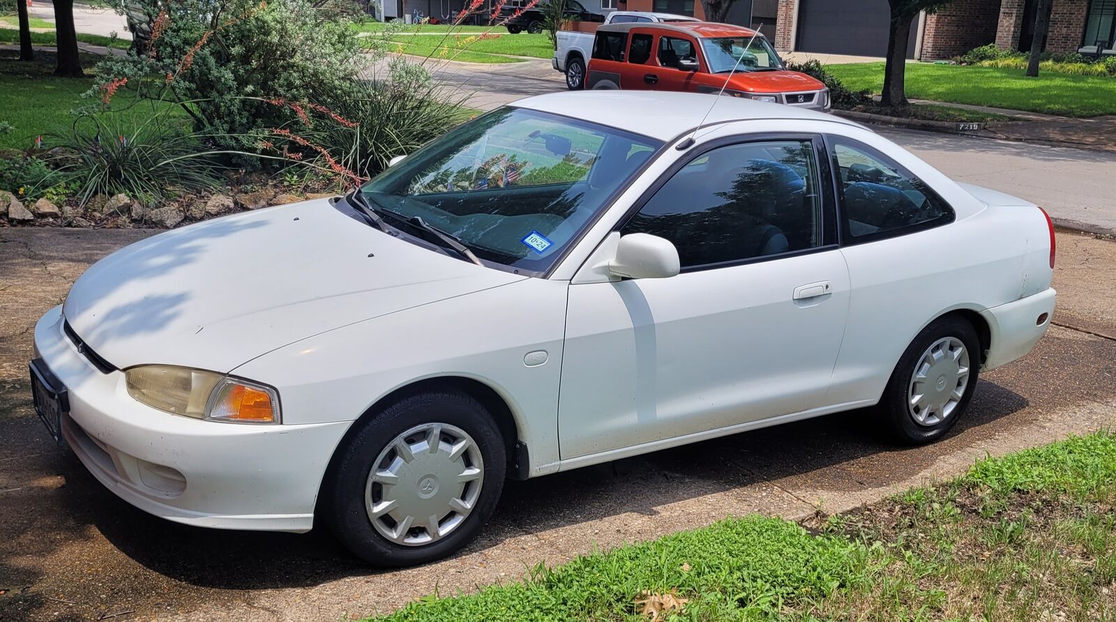 Mitsubishi Mirage