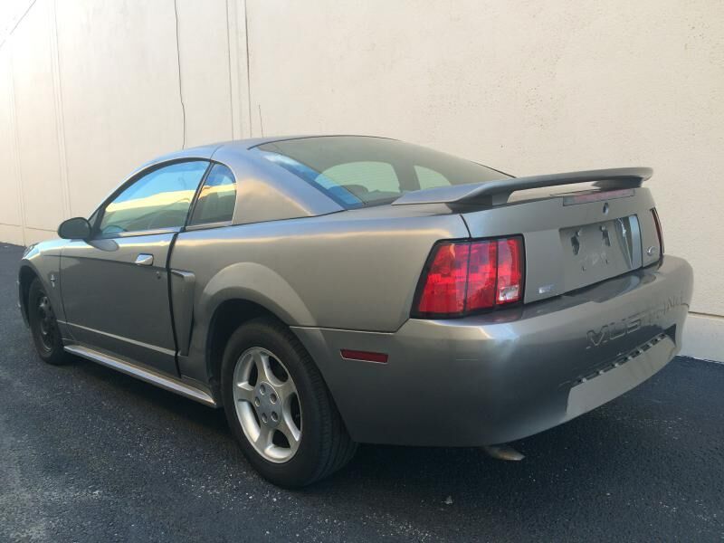 2002 FORD Mustang